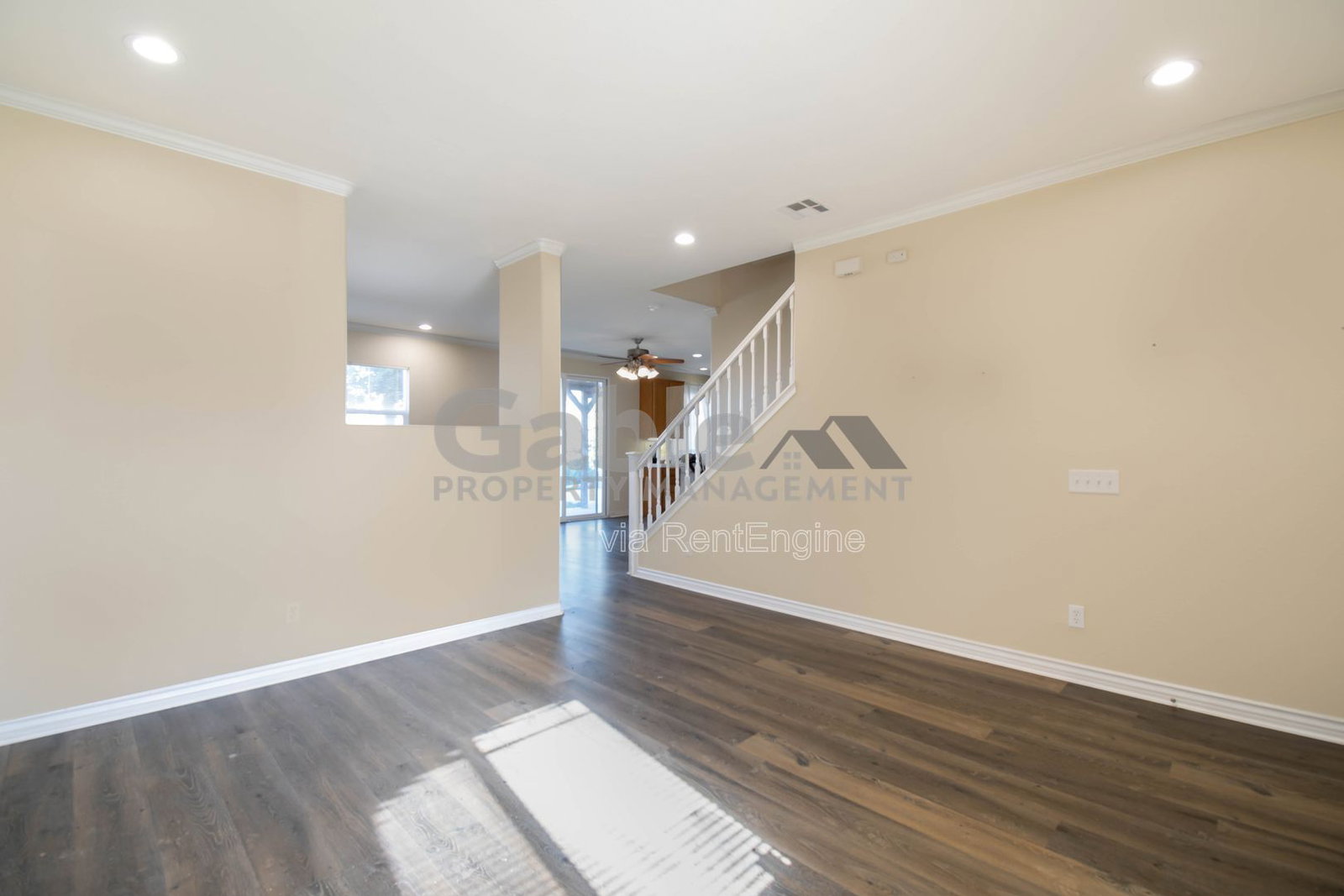 Gallery Image 16