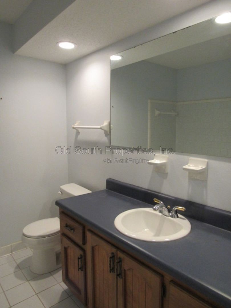 Gallery Image 17