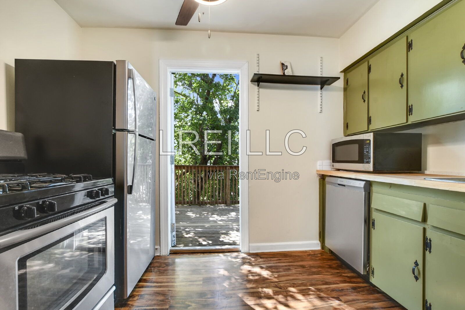 Gallery Image 9