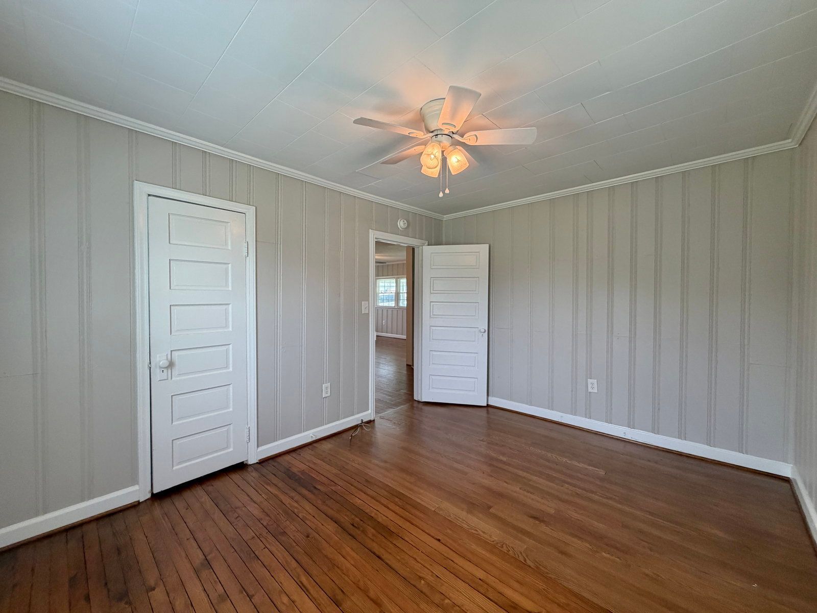 Gallery Image 15