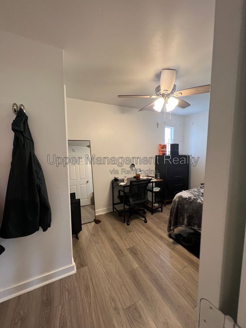 Gallery Image 8