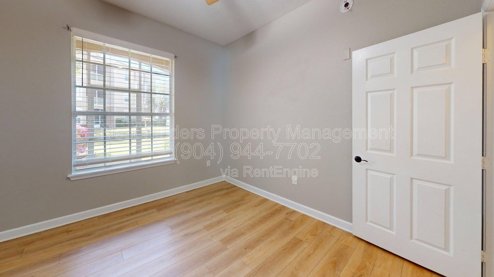 Gallery Image 16