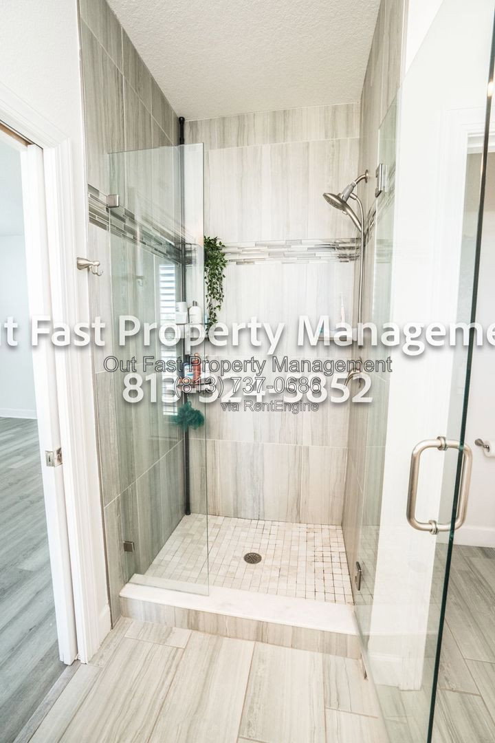 Gallery Image 45