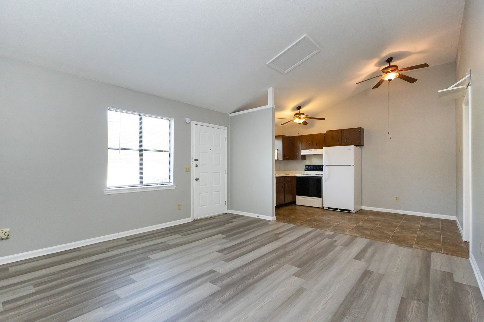 Gallery Image 0