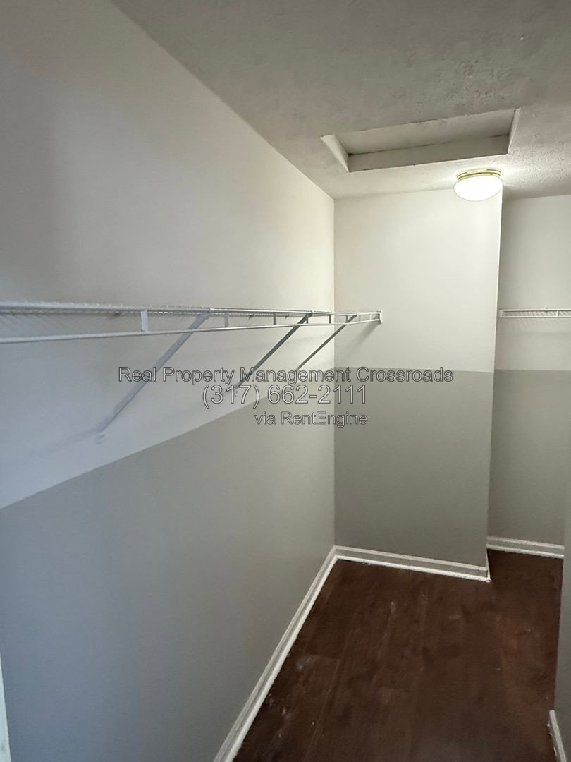 Gallery Image 28