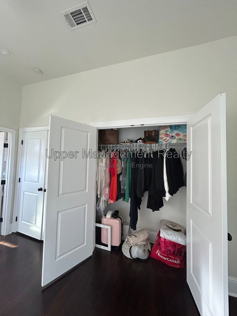 Gallery Image 21