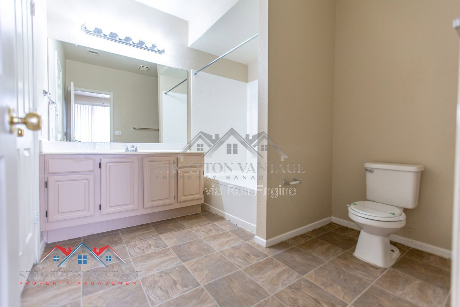 Gallery Image 21