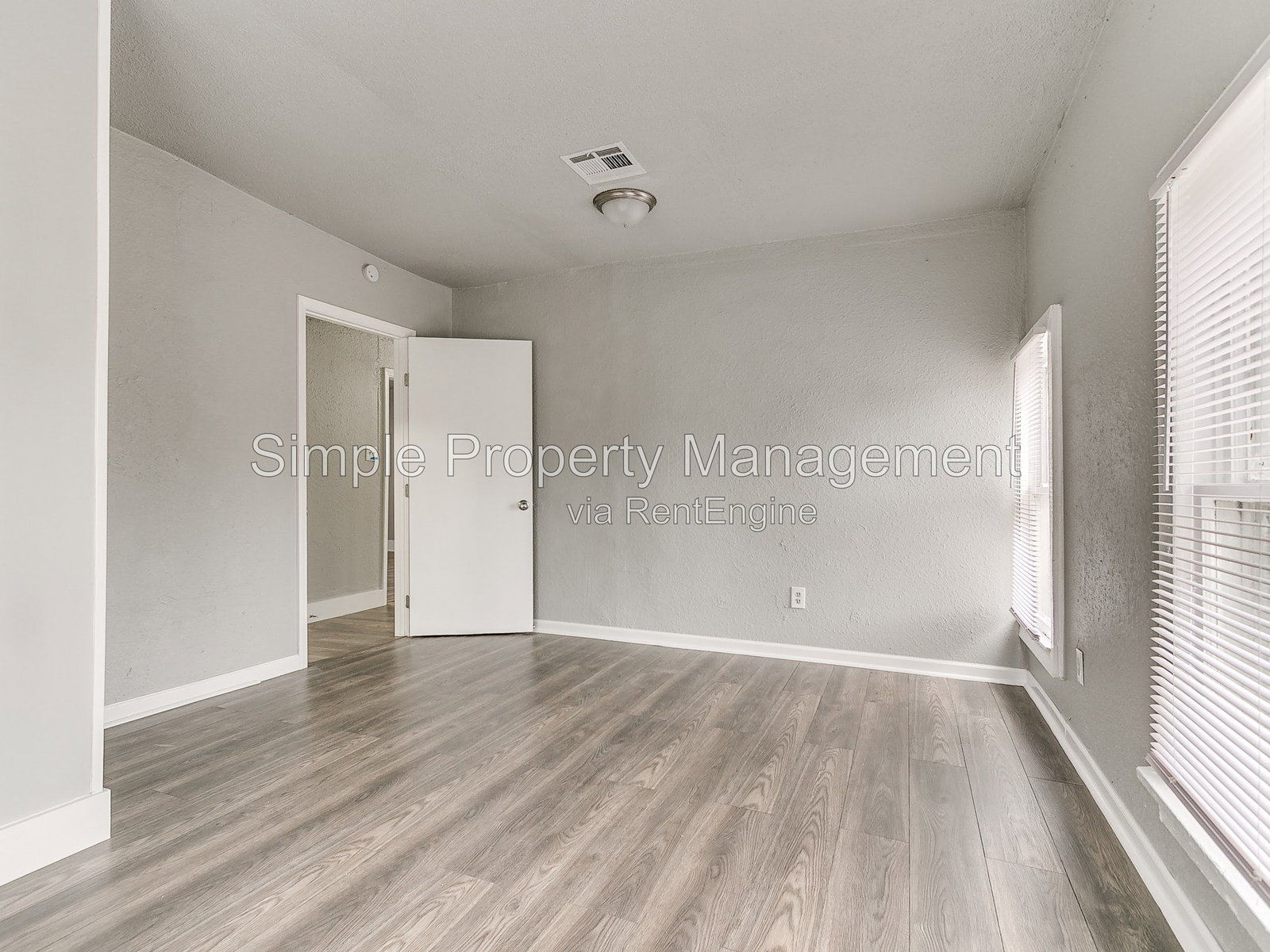 Gallery Image 18