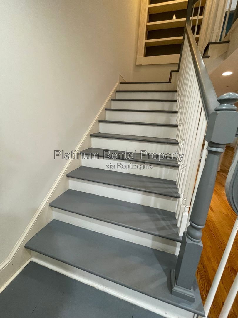 Gallery Image 43