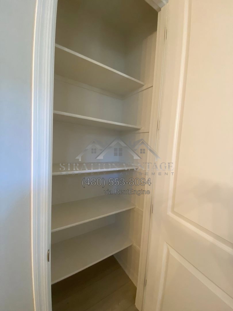 Gallery Image 27