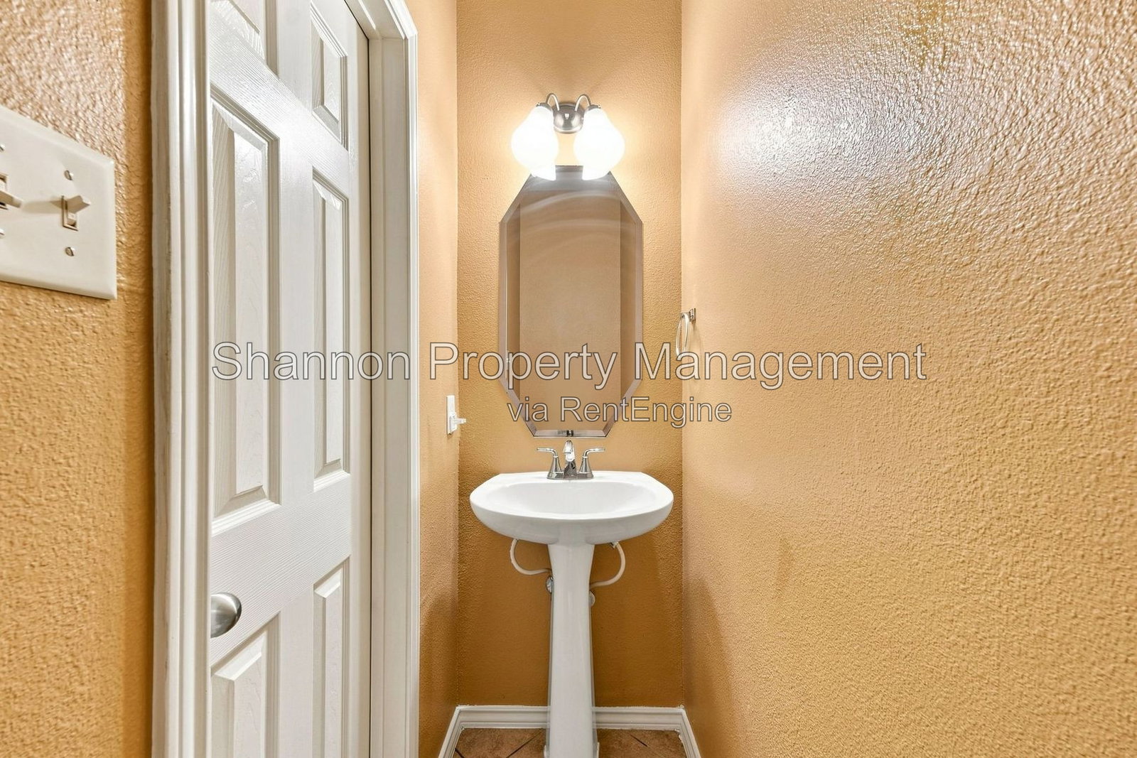Gallery Image 22