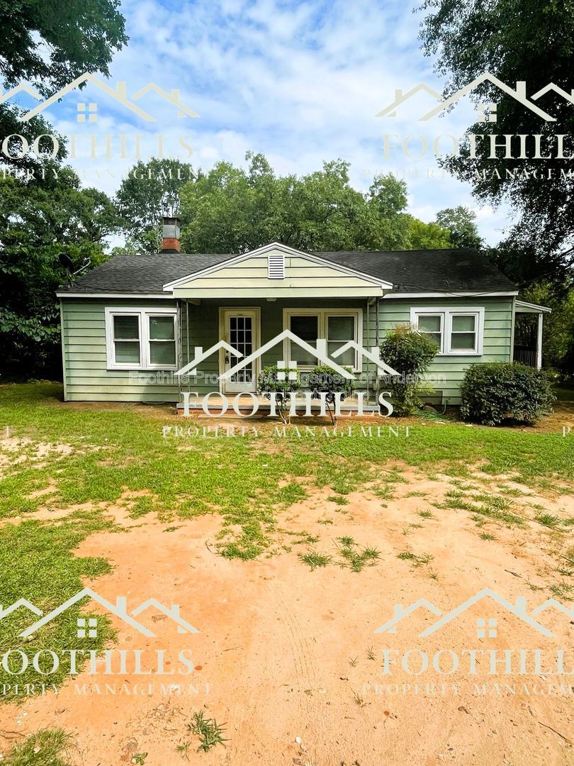 Gallery Image 0