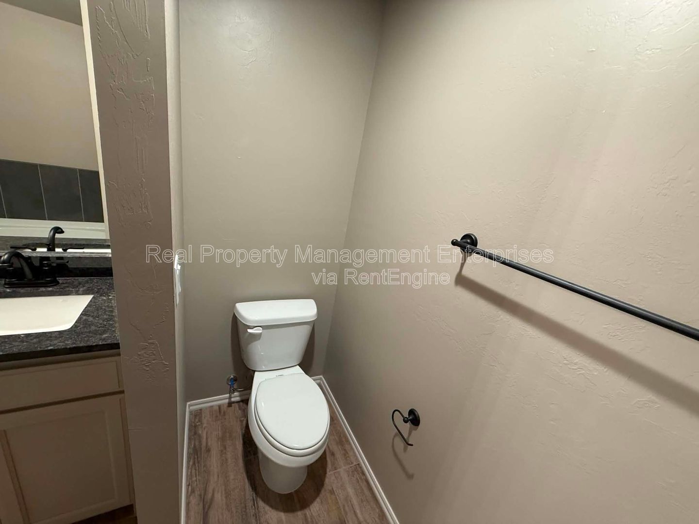Gallery Image 16