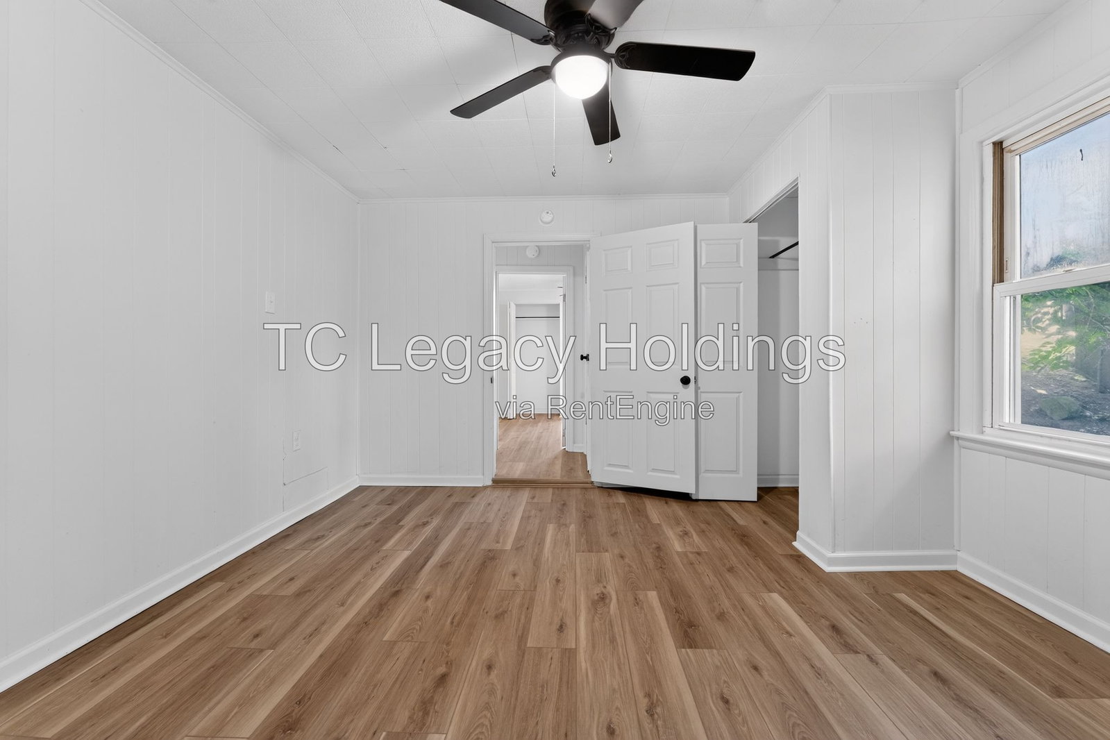 Gallery Image 19