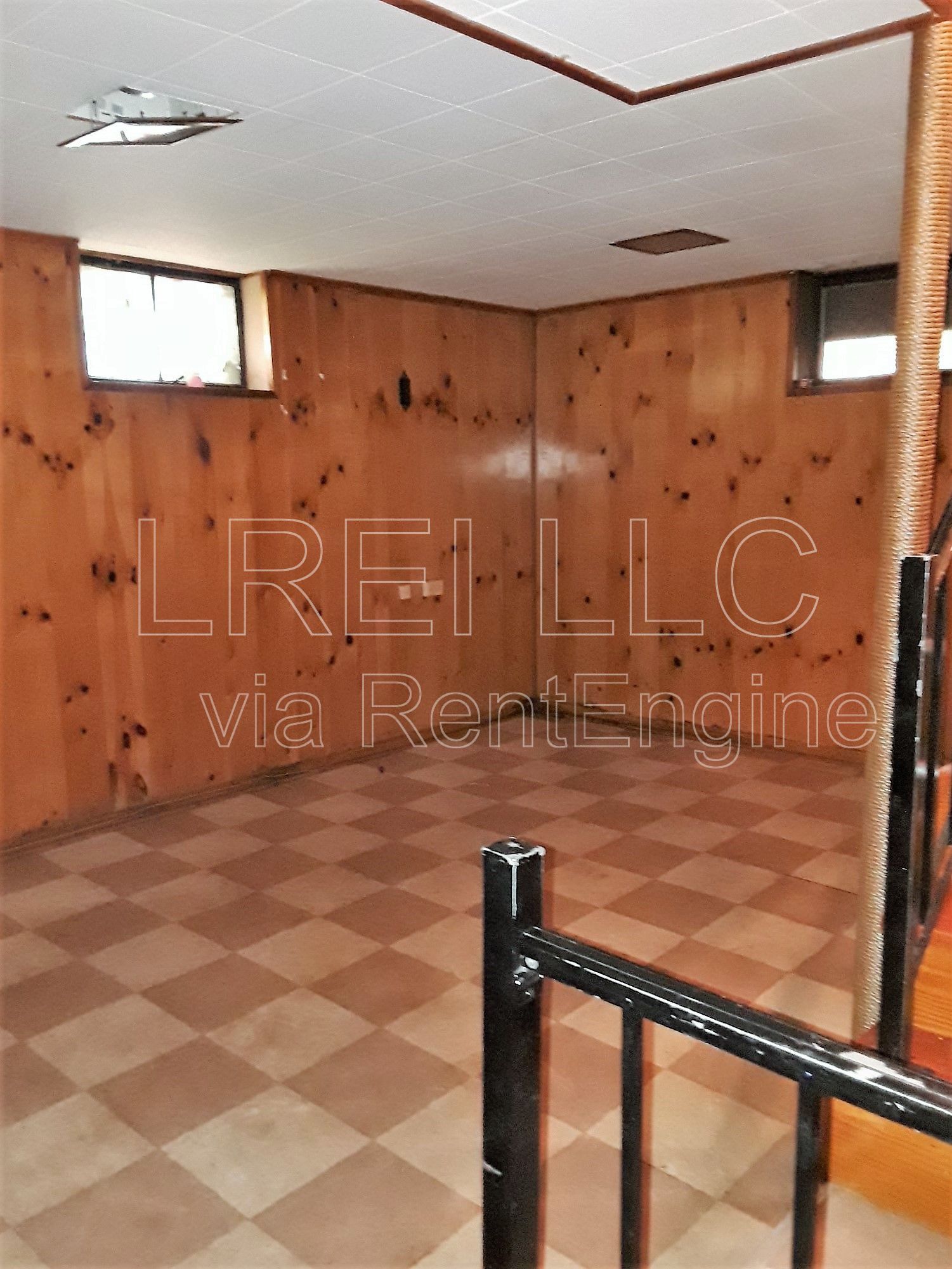 Gallery Image 15