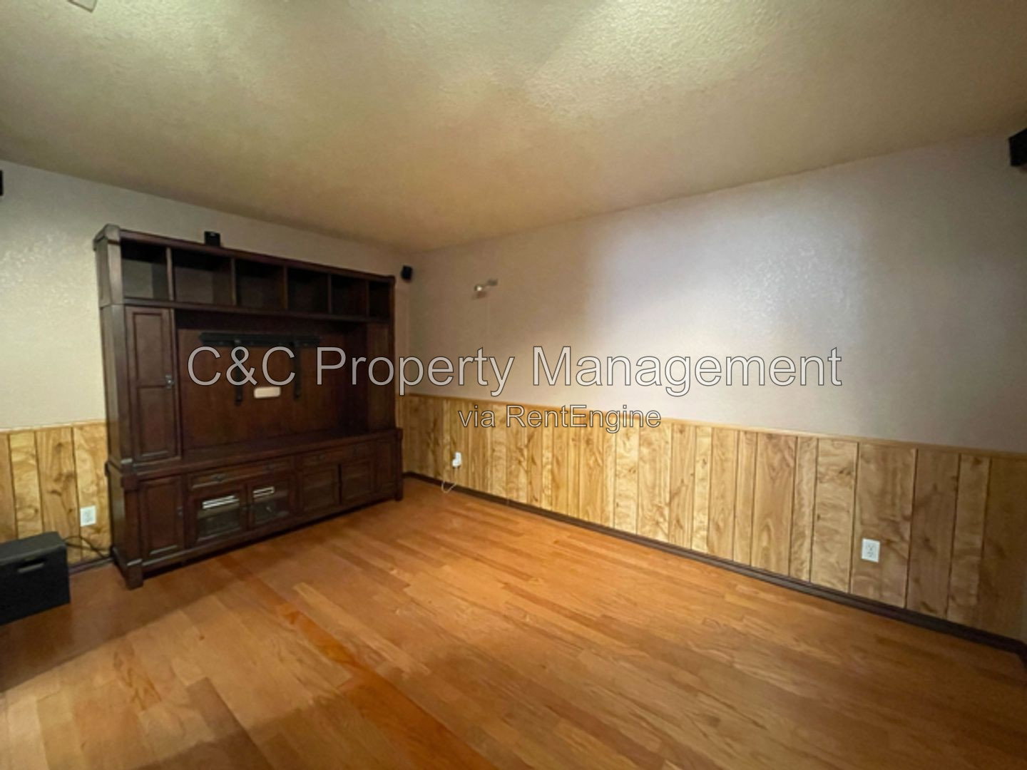 Gallery Image 16