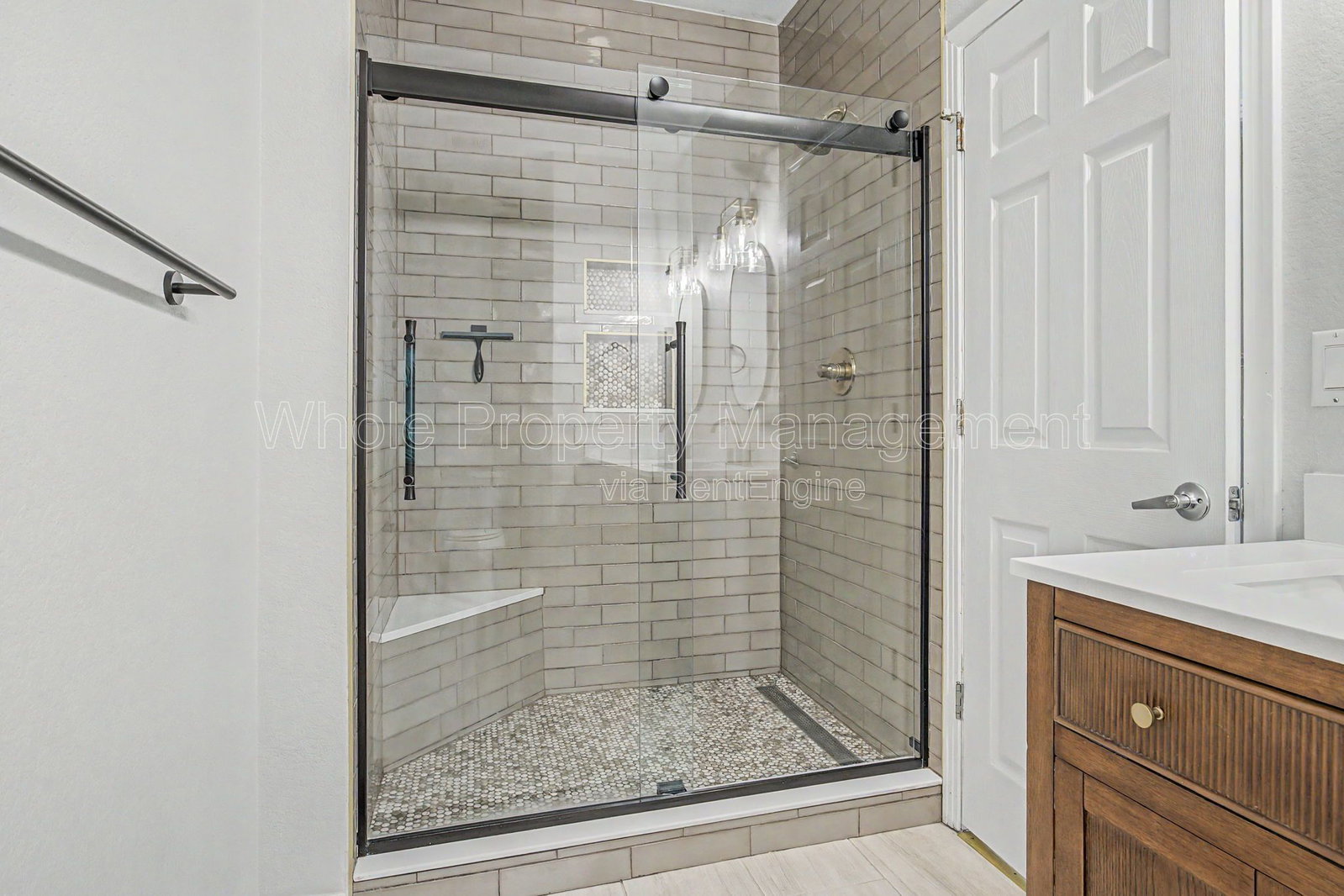 Gallery Image 17