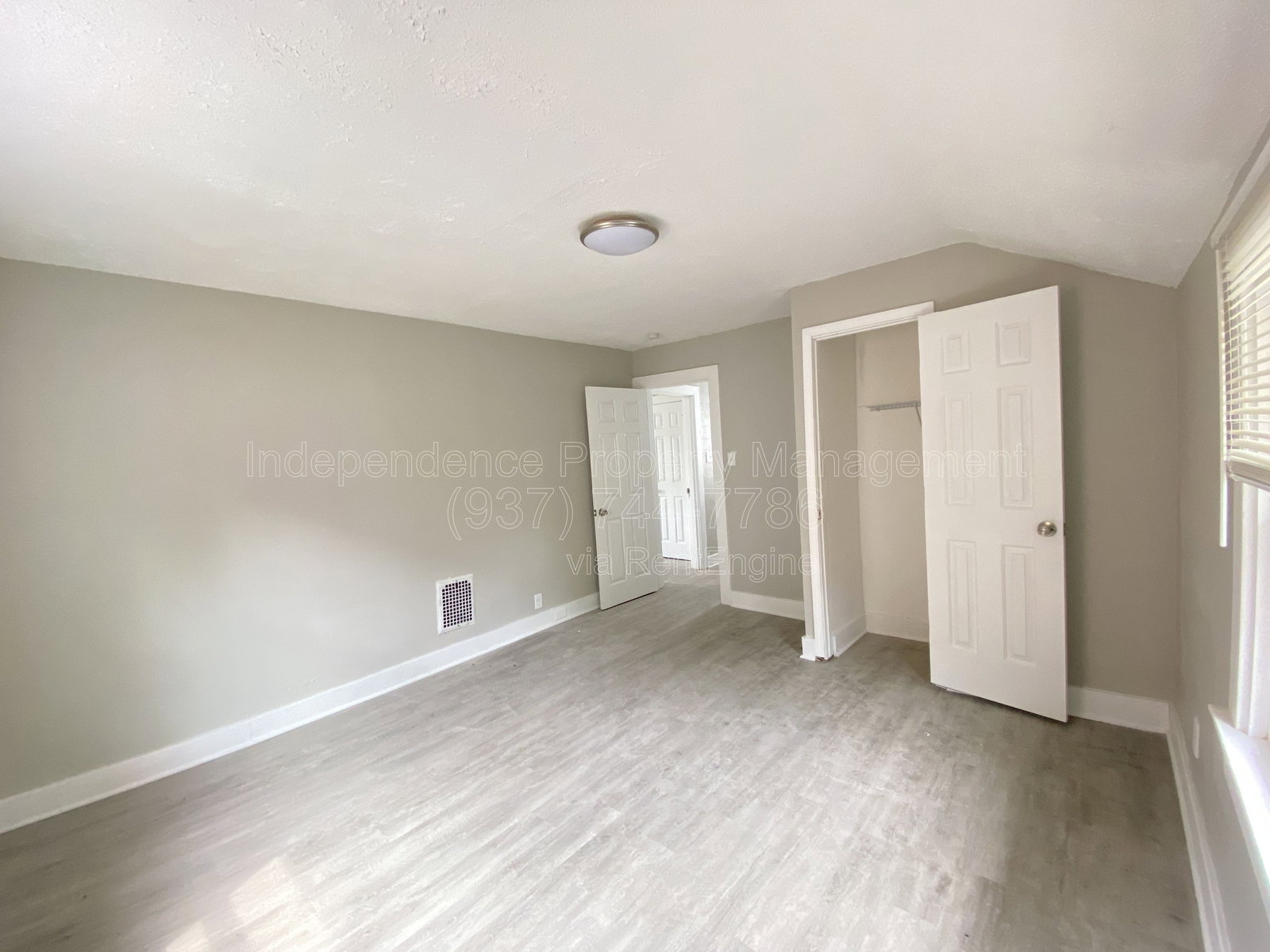 Gallery Image 18