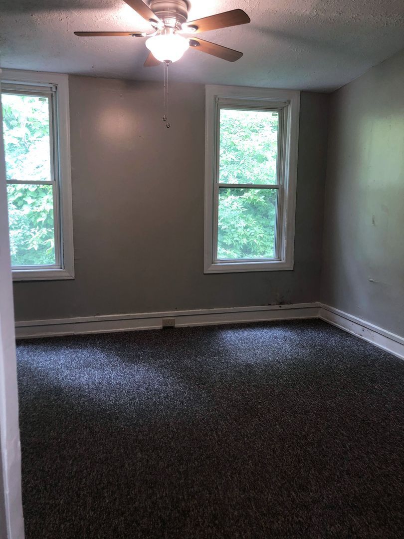 Gallery Image 16