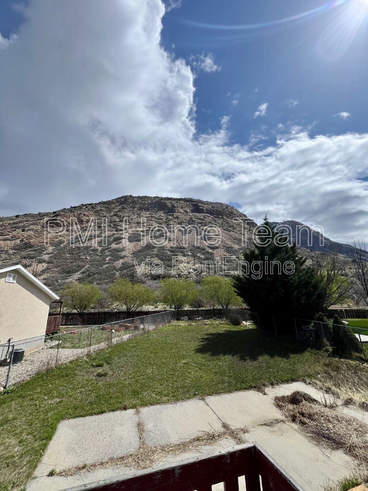 Gallery Image 16