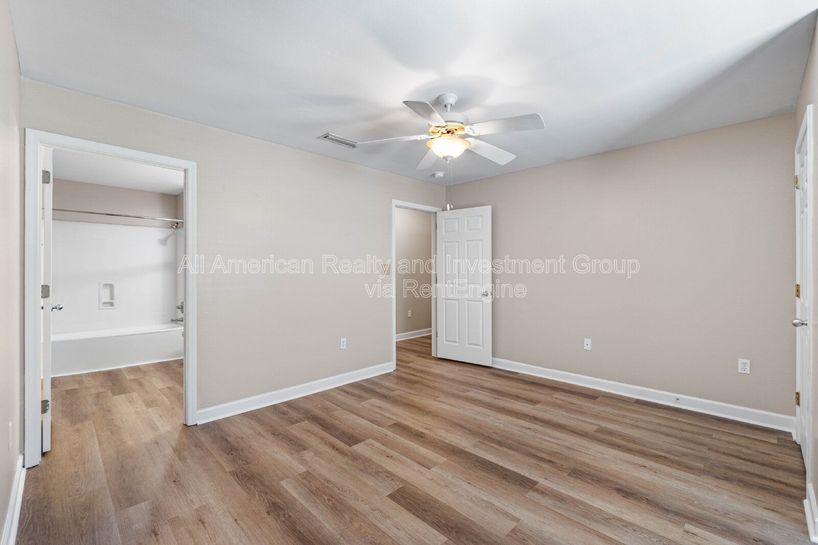 Gallery Image 19