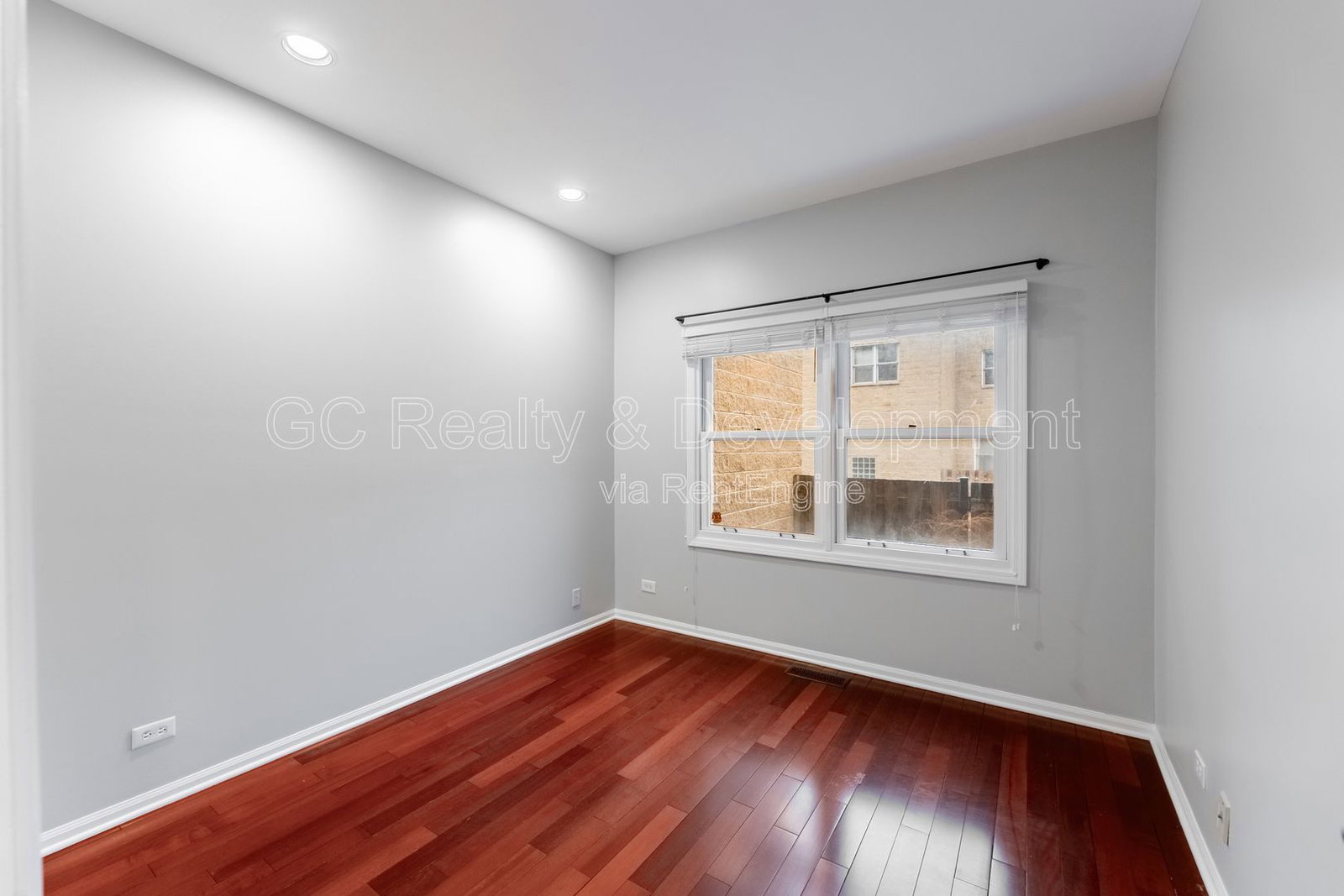 Gallery Image 16
