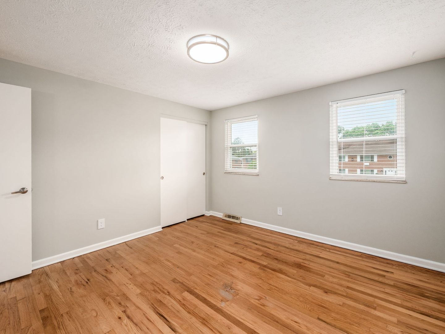 Gallery Image 19