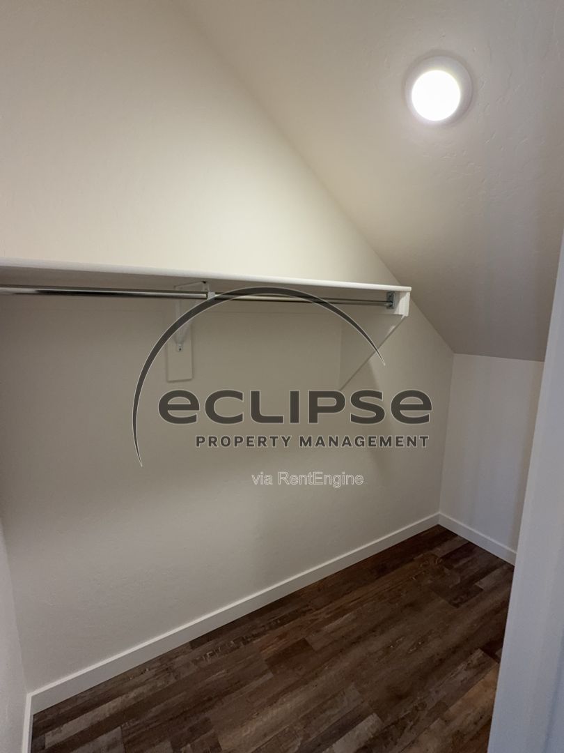 Gallery Image 20