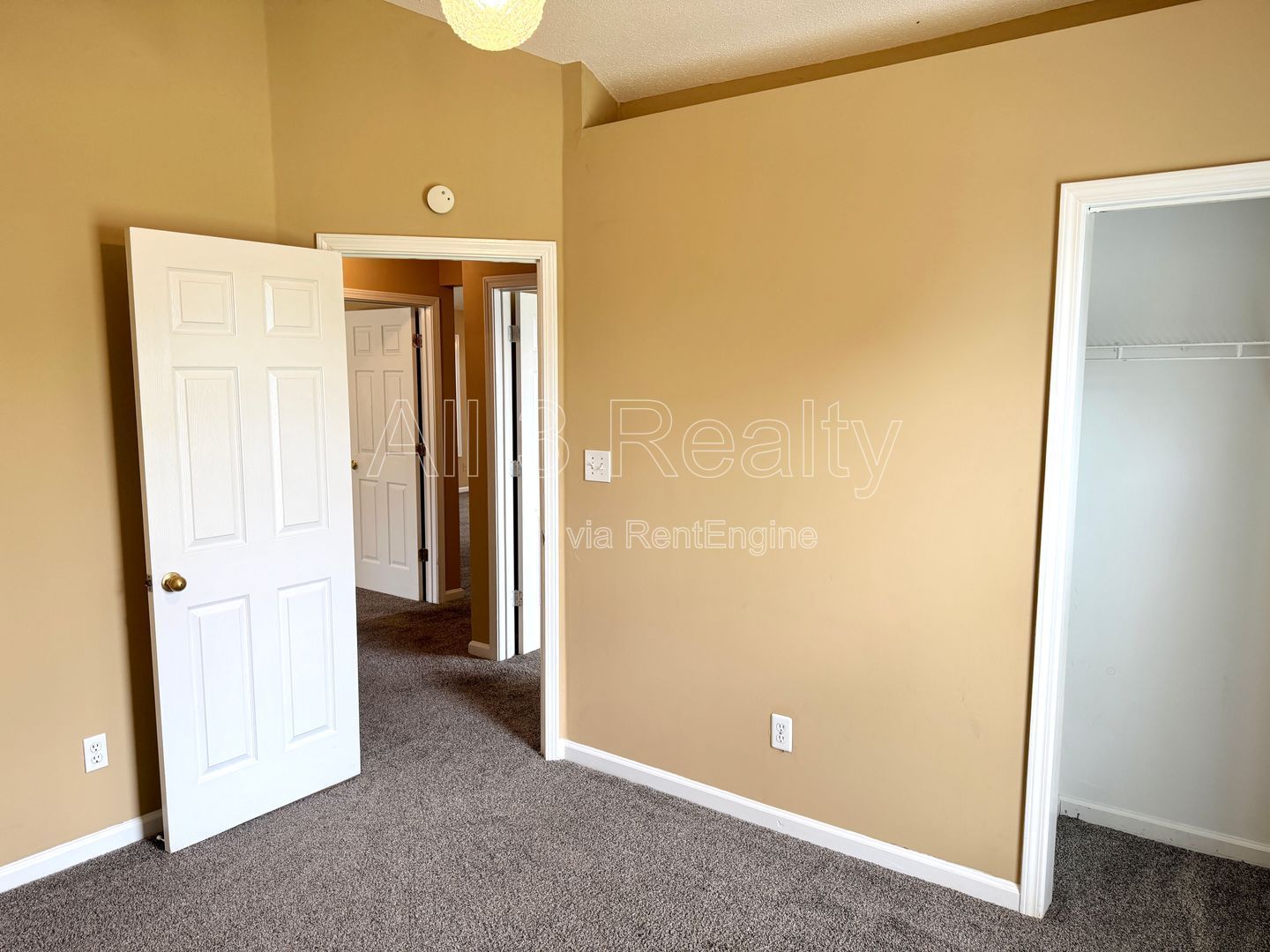 Gallery Image 17