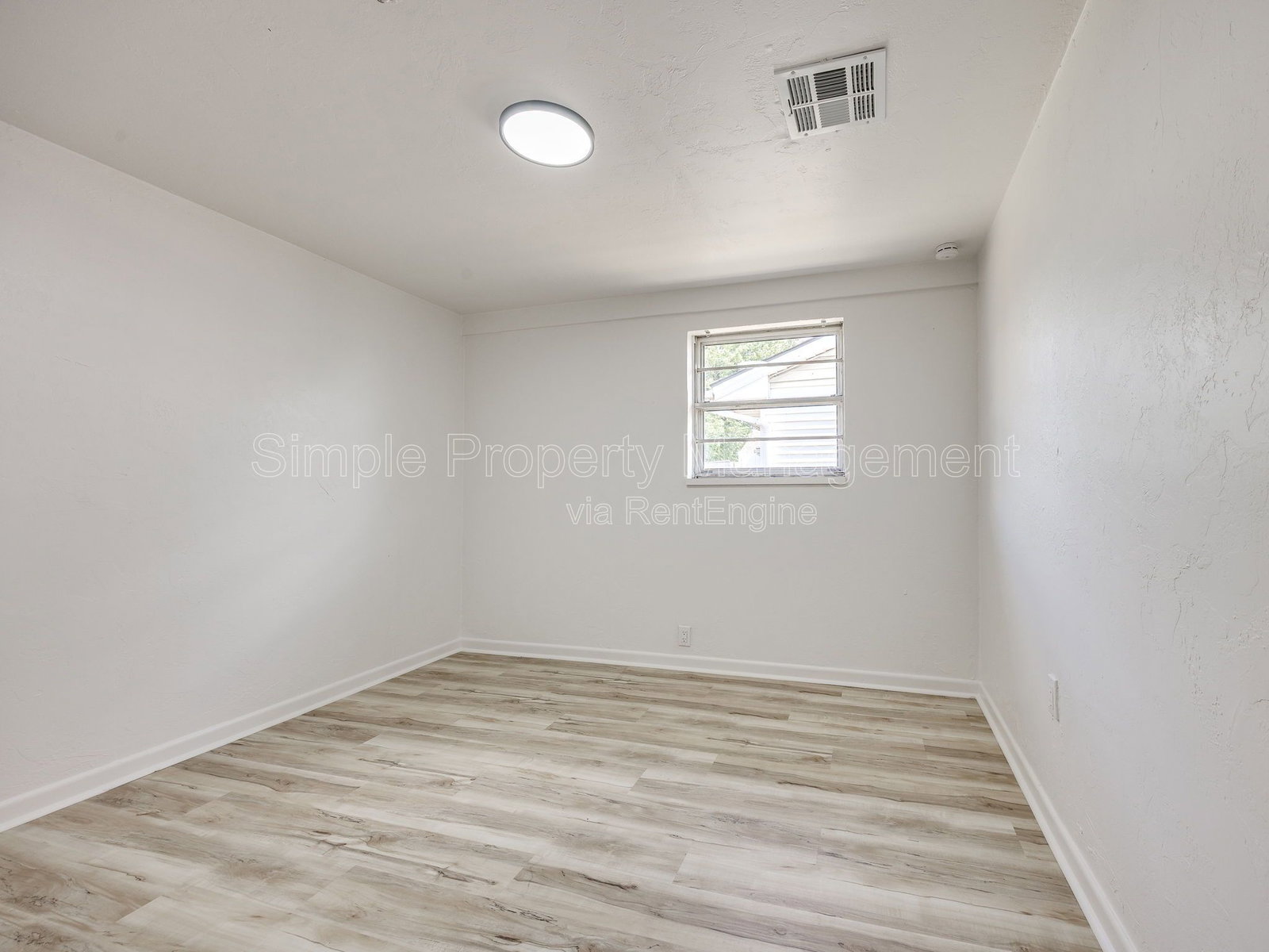 Gallery Image 16