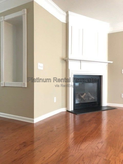 Gallery Image 18