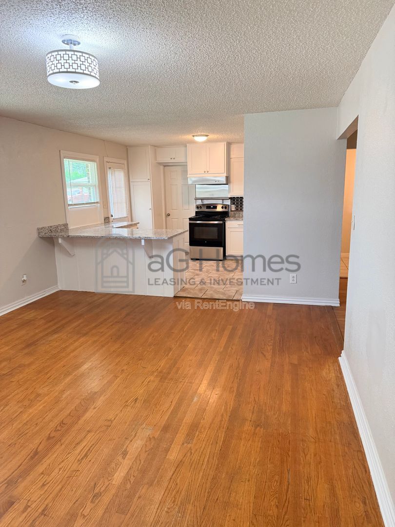 Gallery Image 9