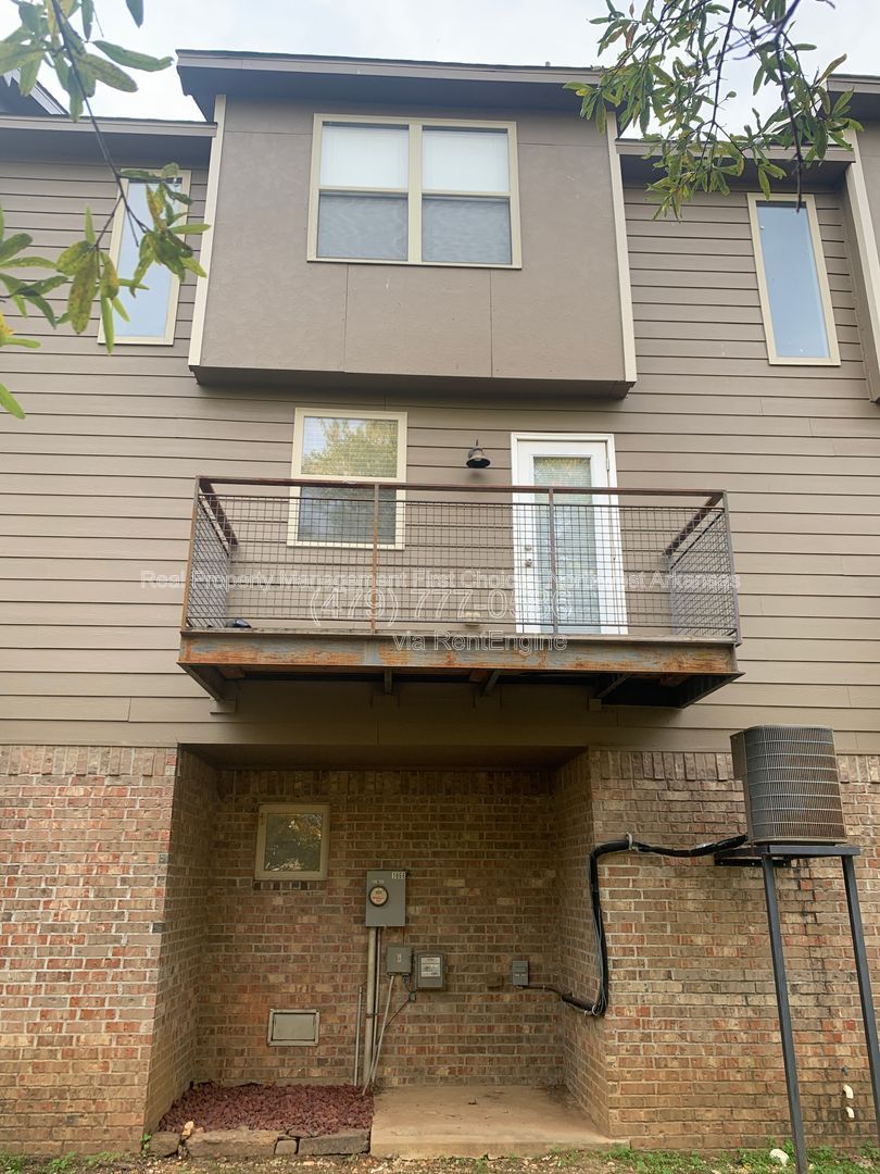 Gallery Image 18