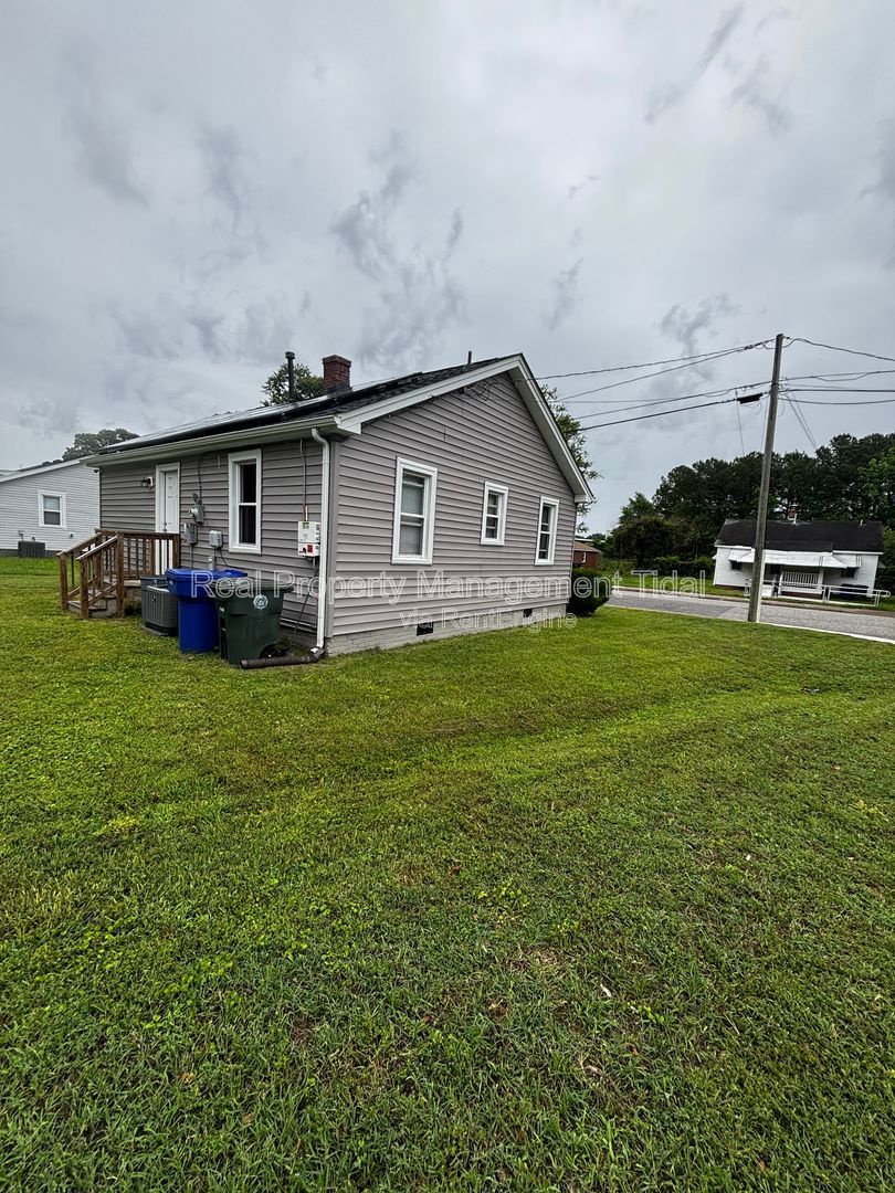 Gallery Image 14