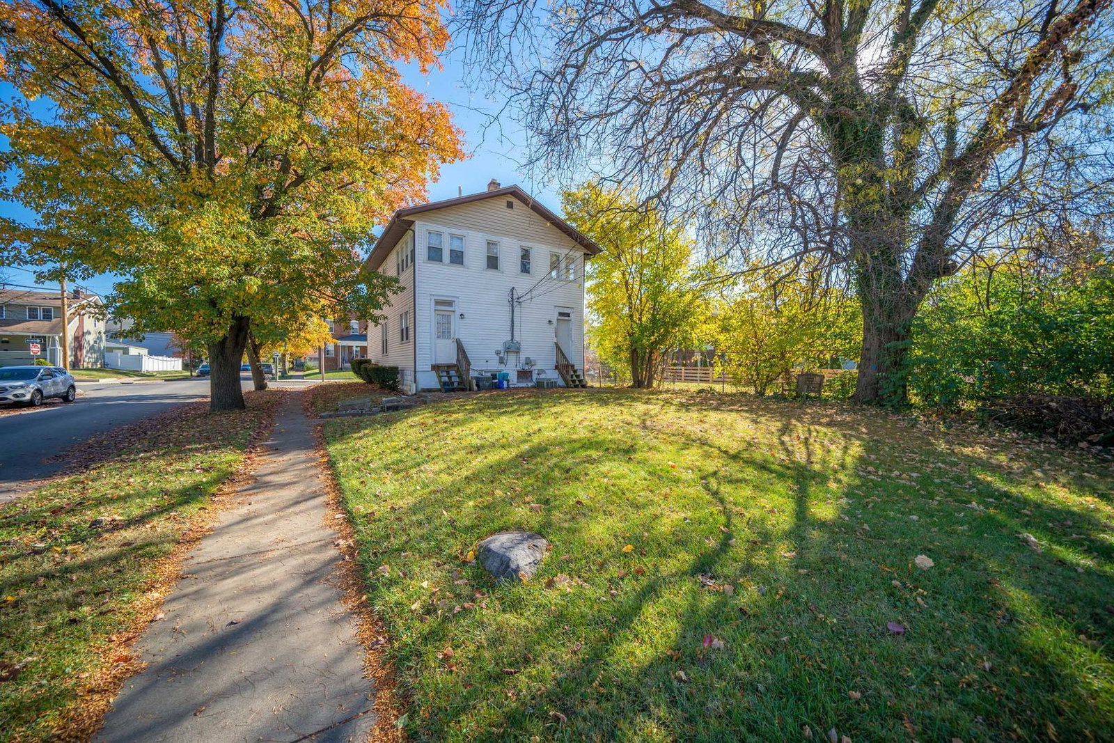Gallery Image 18