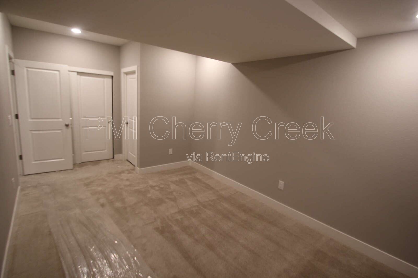 Gallery Image 43