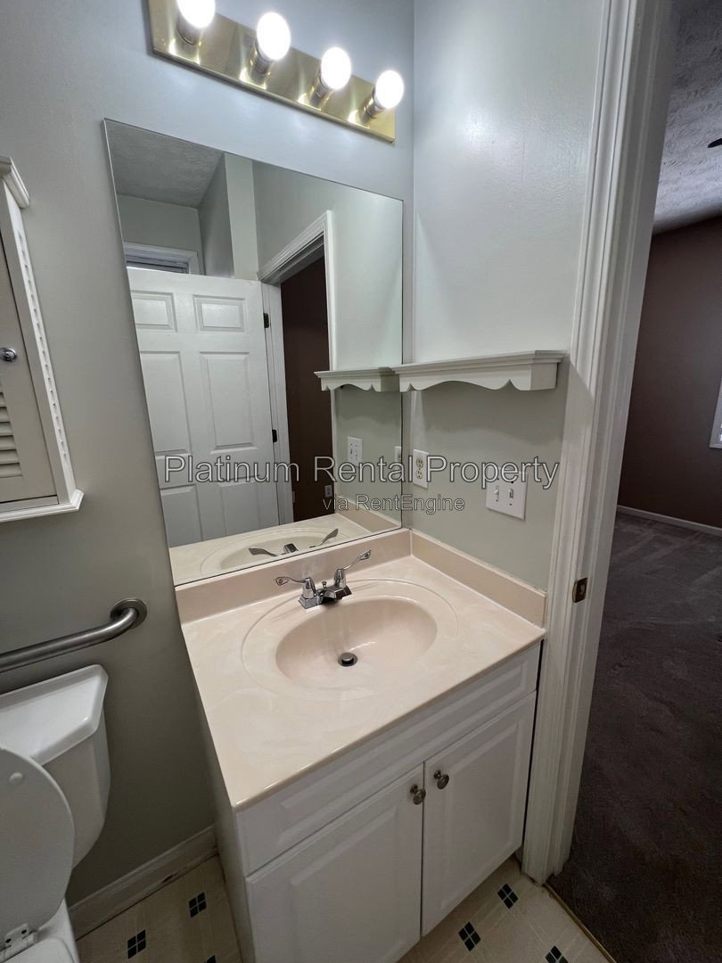 Gallery Image 13
