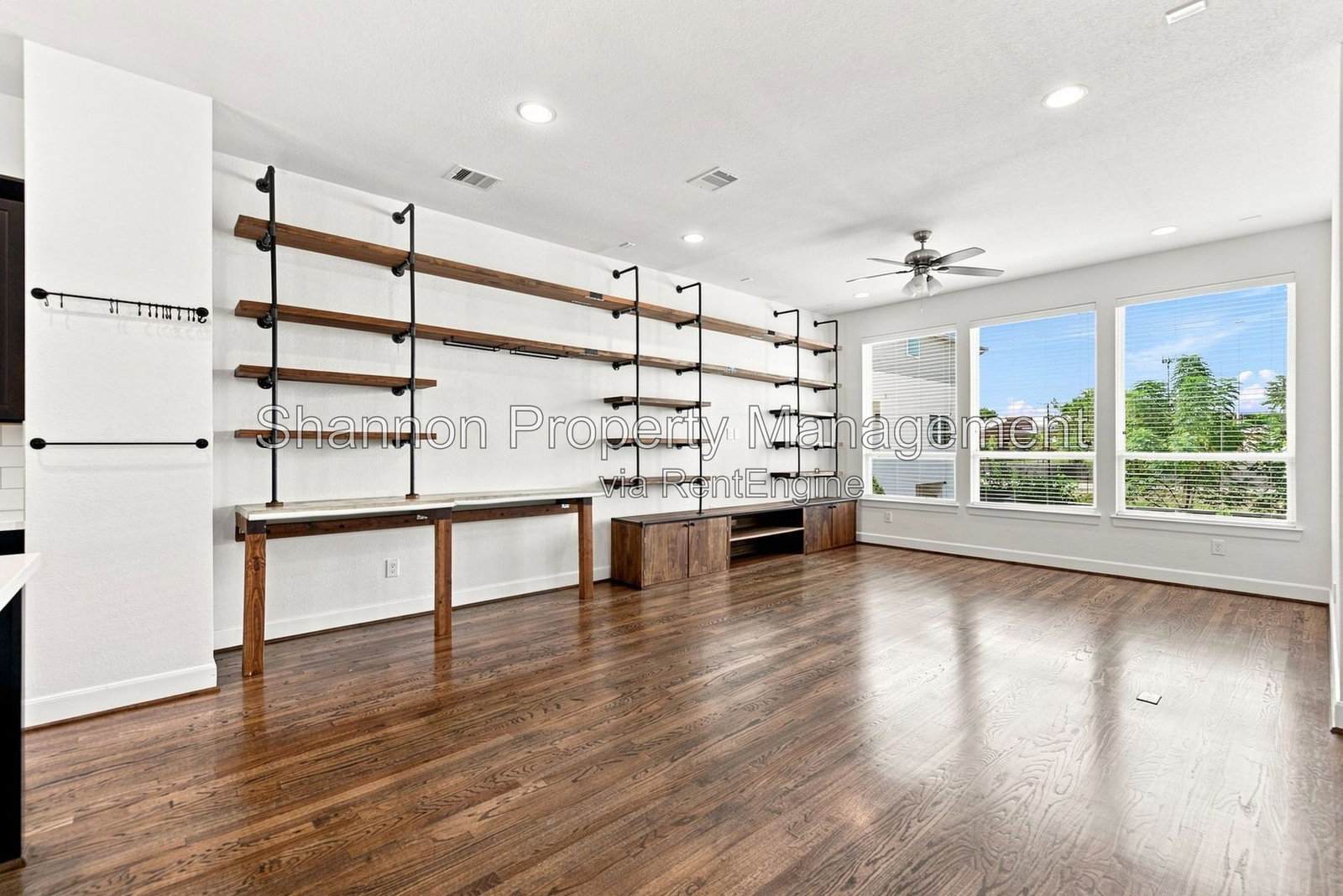 Gallery Image 19