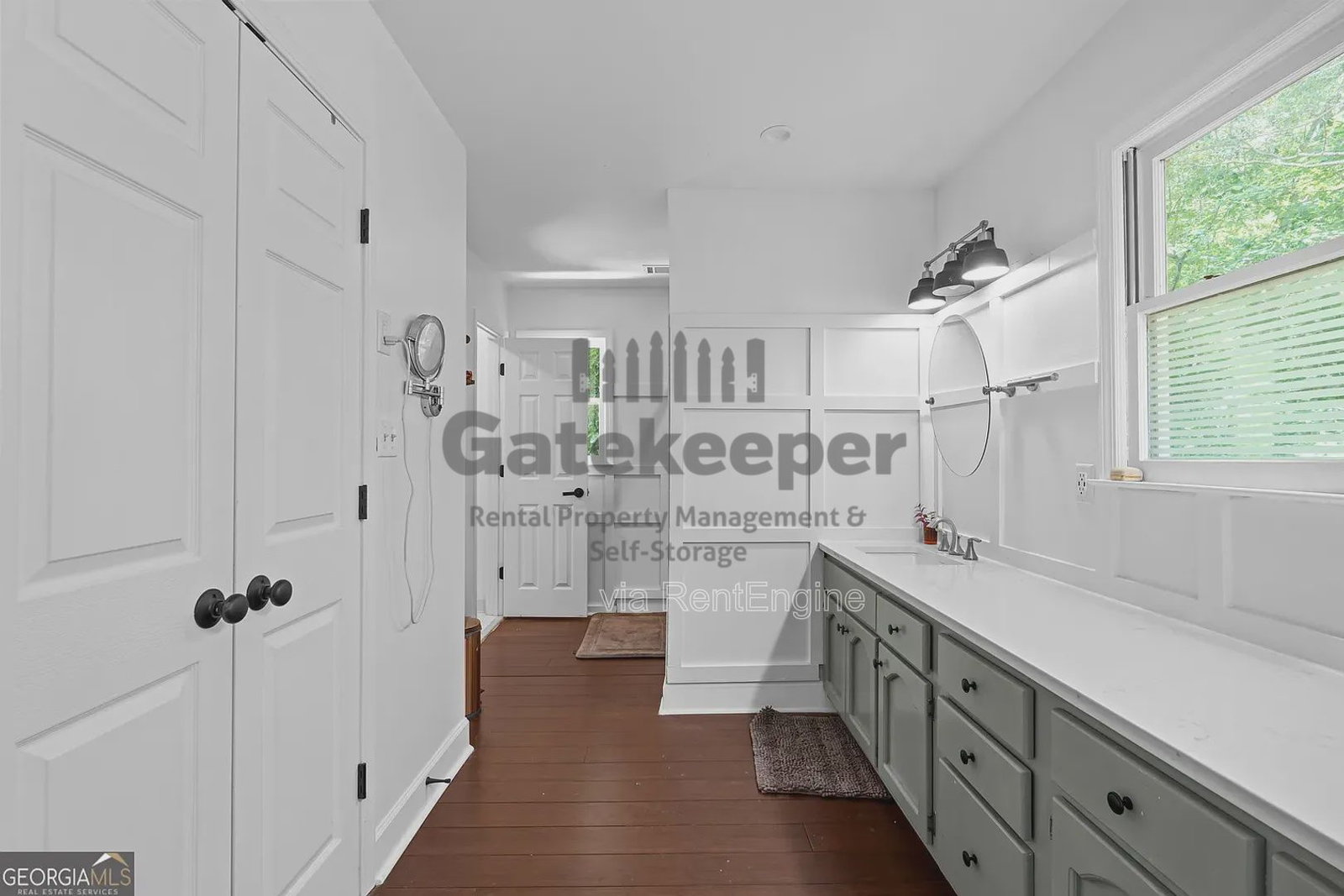 Gallery Image 19