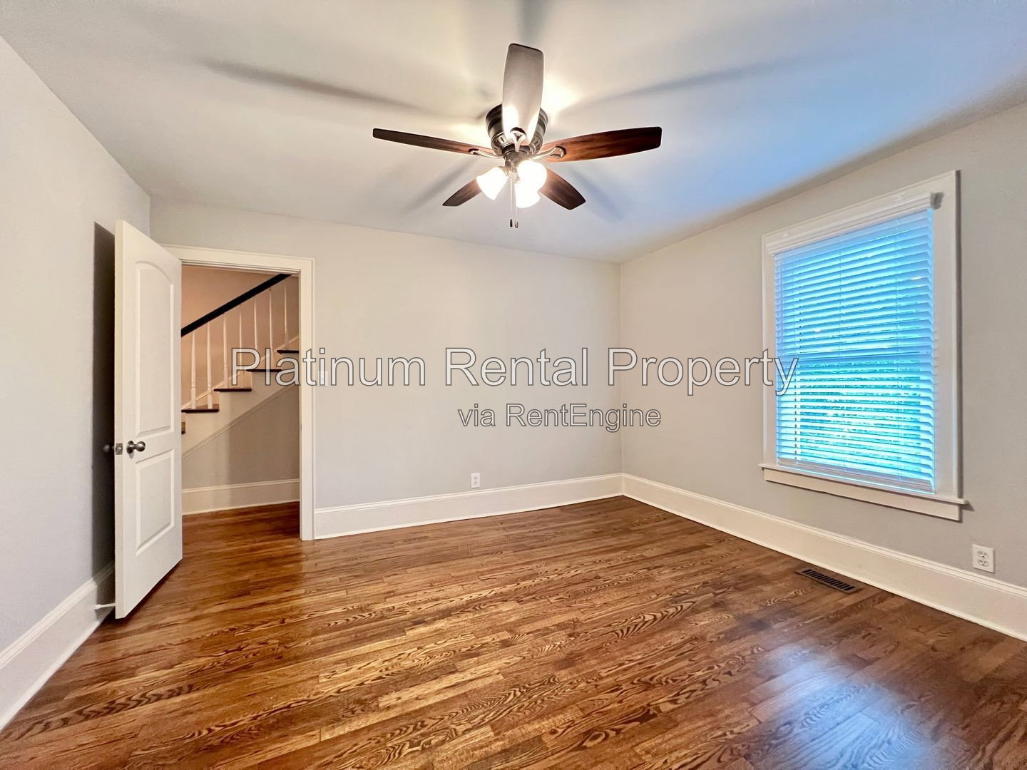 Gallery Image 16