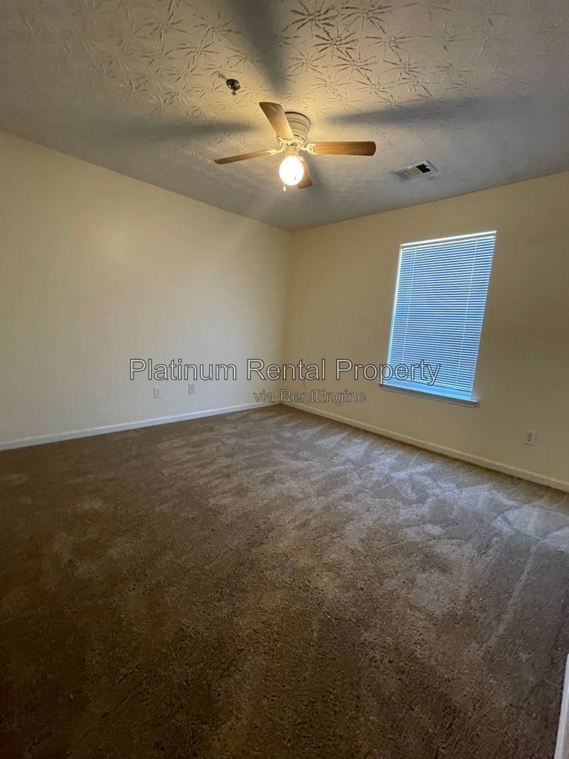 Gallery Image 64