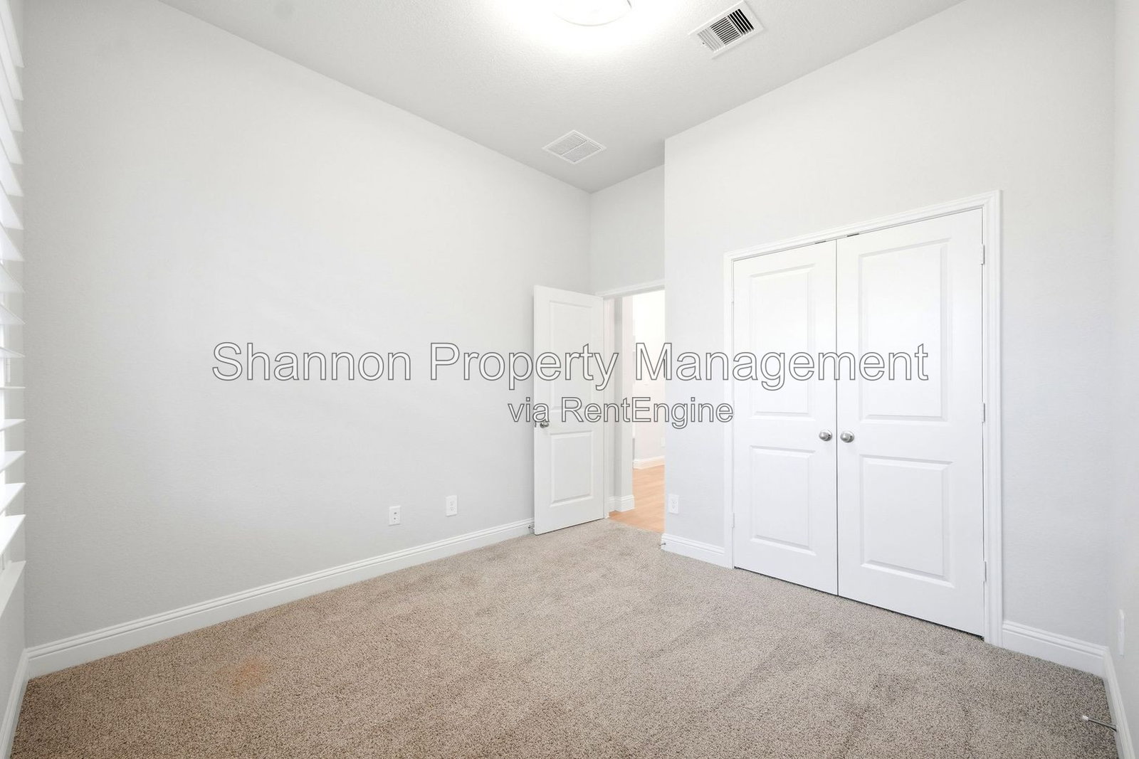 Gallery Image 33