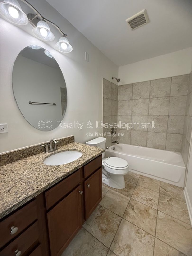 Gallery Image 16