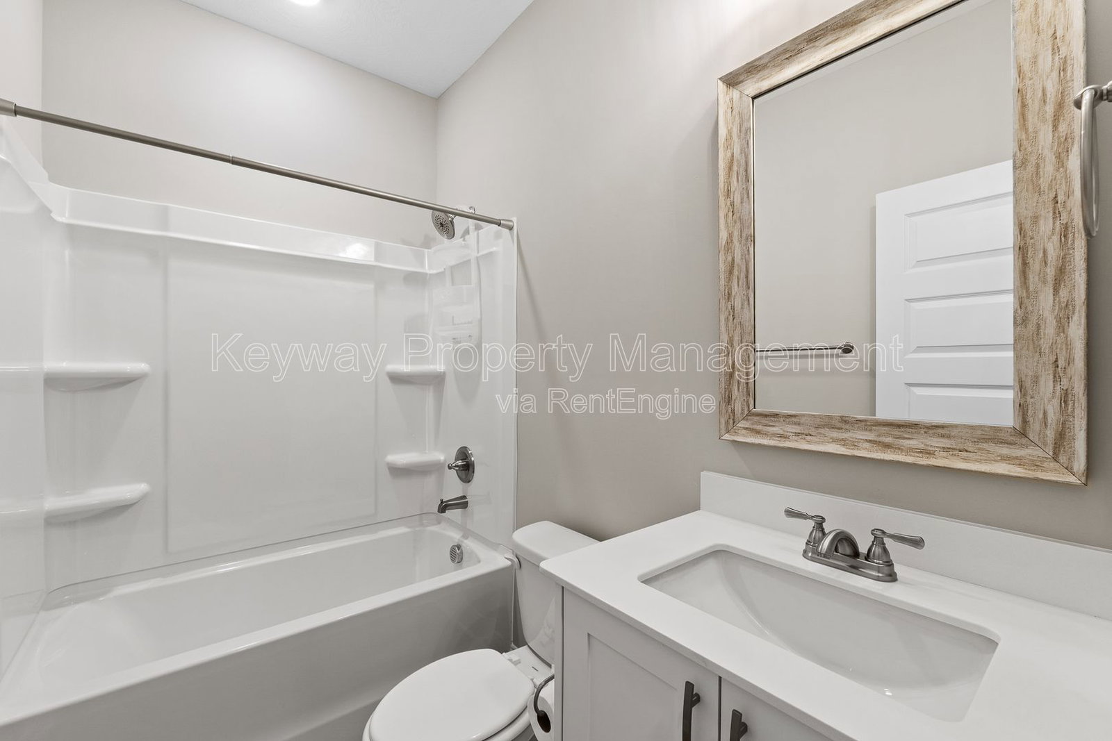 Gallery Image 16