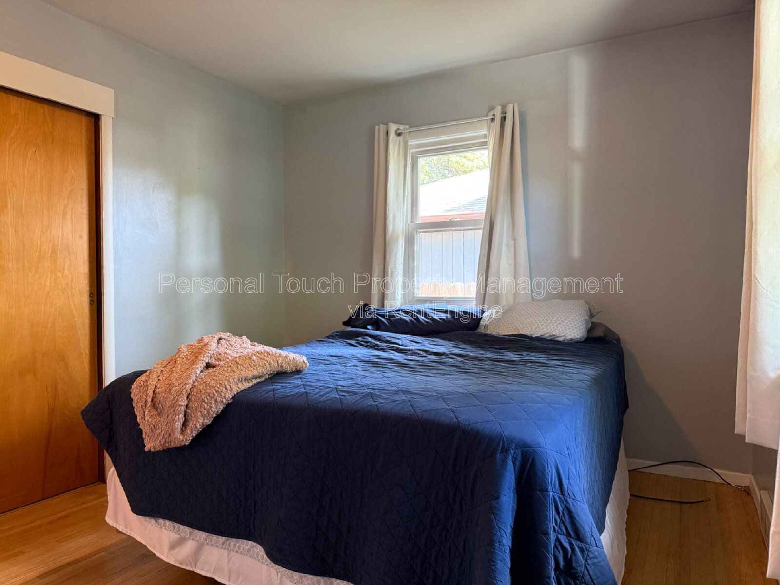 Gallery Image 16