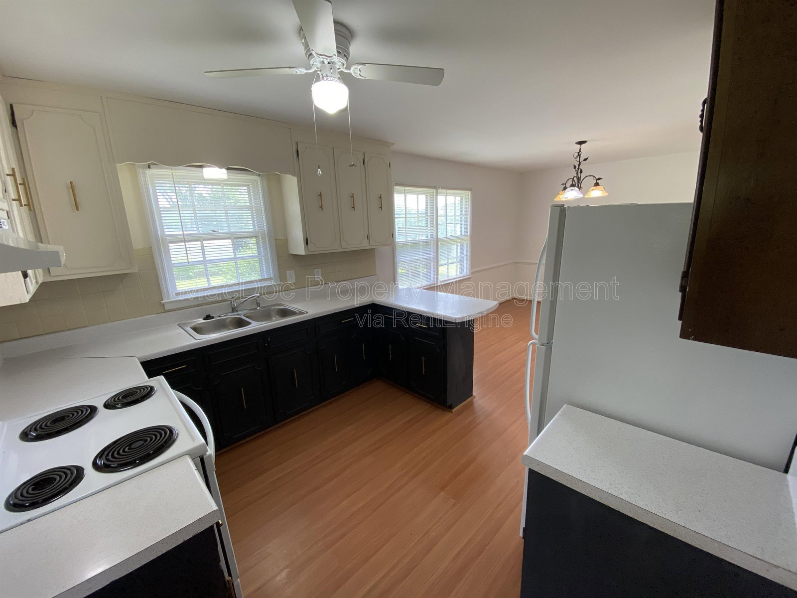 Gallery Image 12