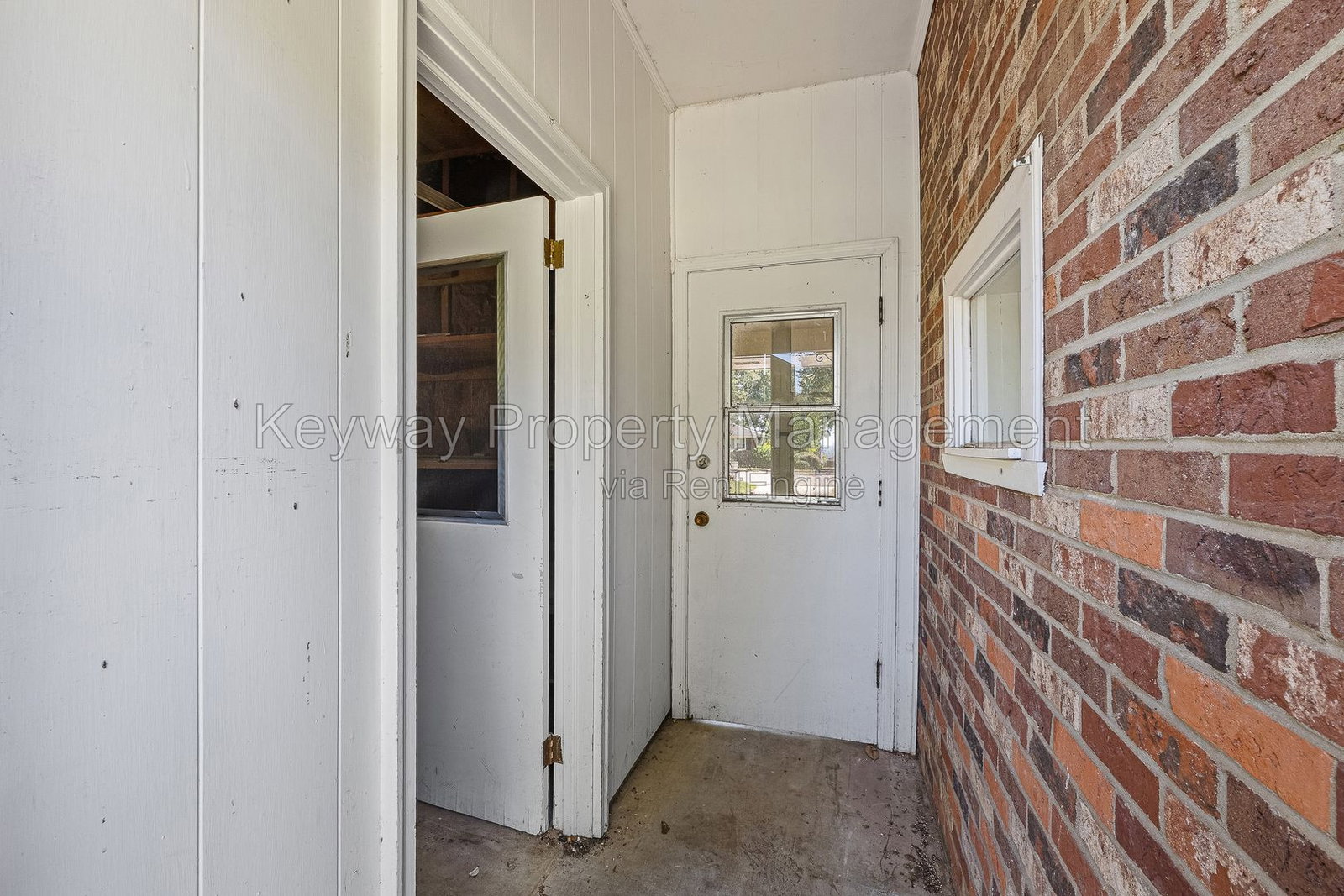 Gallery Image 21