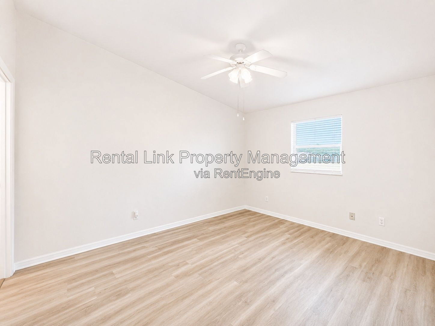 Gallery Image 16