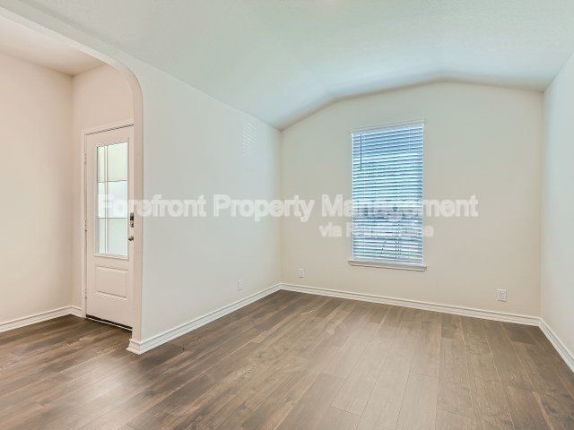 Gallery Image 8