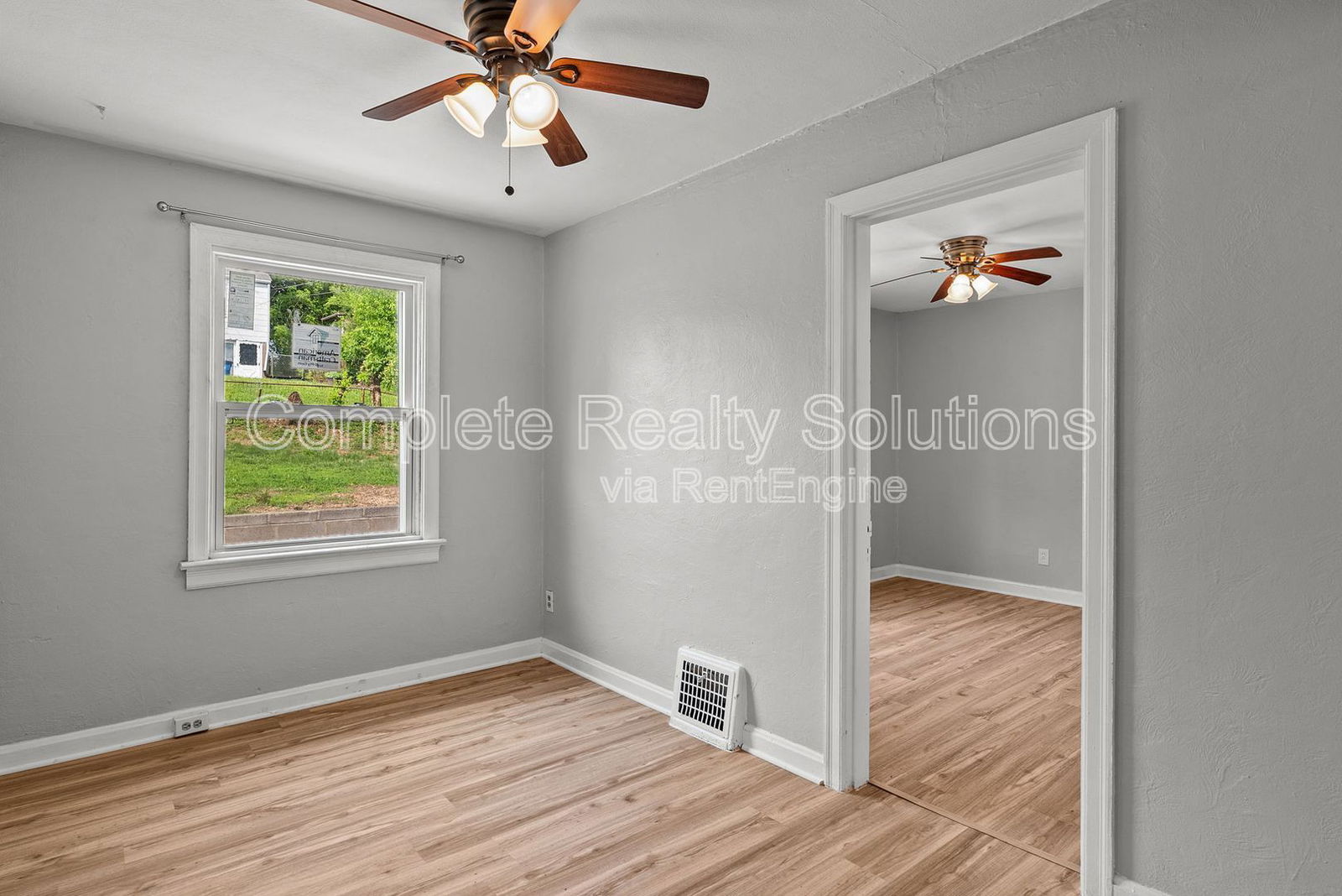 Gallery Image 17